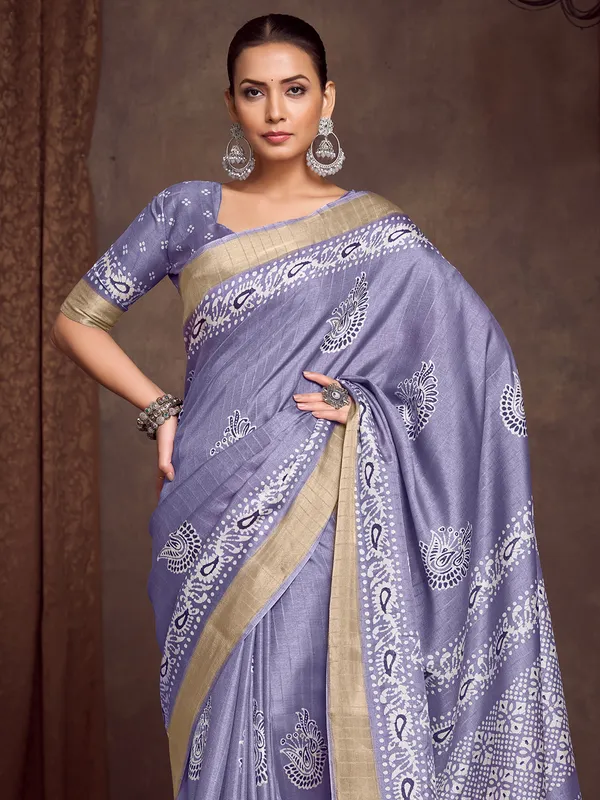 Women's_Silk_Blend_Lavender_Printed_Designer_Saree_With_Blouse_Piece