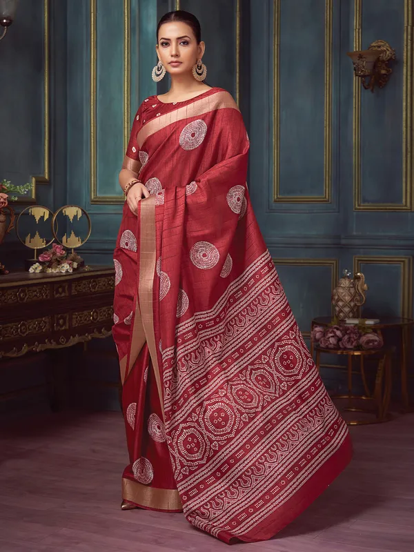 Women's_Silk_Blend_Red_Printed_Designer_Saree_With_Blouse_Piece