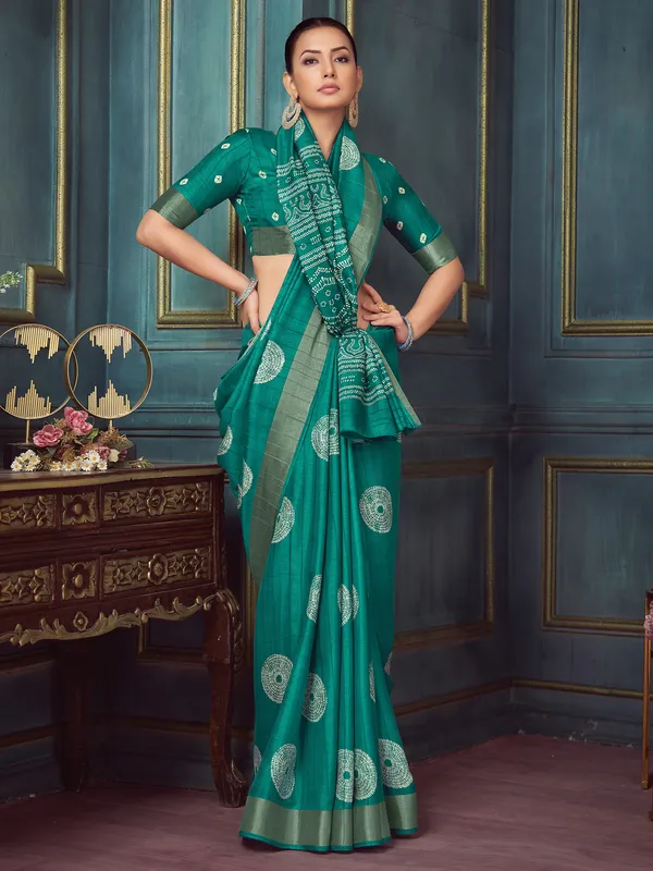 Women's_Silk_Blend_Blue_Printed_Designer_Saree_With_Blouse_Piece