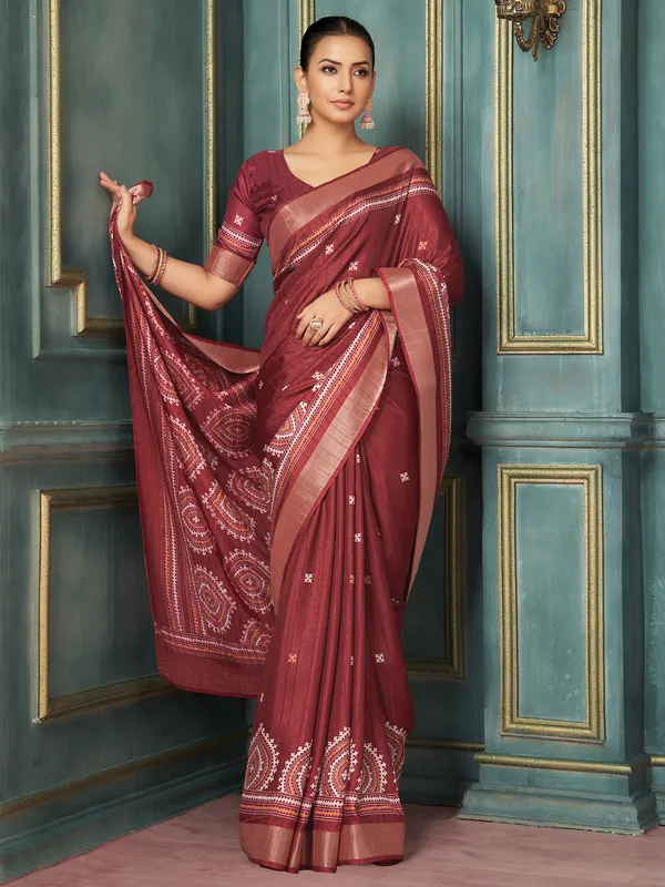 Women's_Silk_Blend_Maroon_Printed_Designer_Saree_With_Blouse_Piece