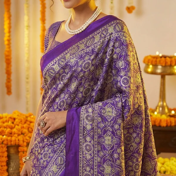 Women's_Crepe_Purple_Printed_Designer_Saree_With_Blouse_Piece