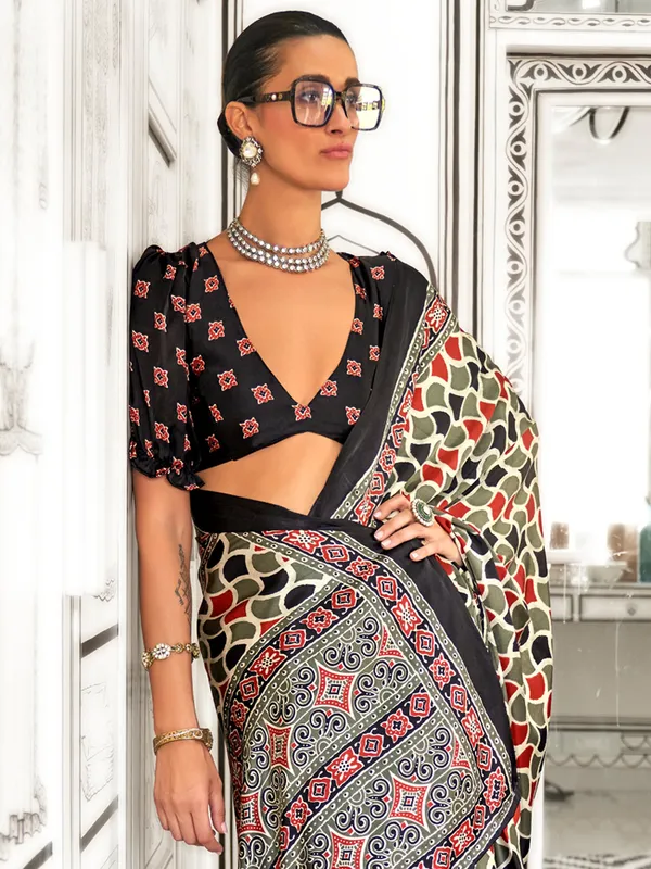 Women's_Crepe_Olive_Printed_Designer_Saree_With_Blouse_Piece