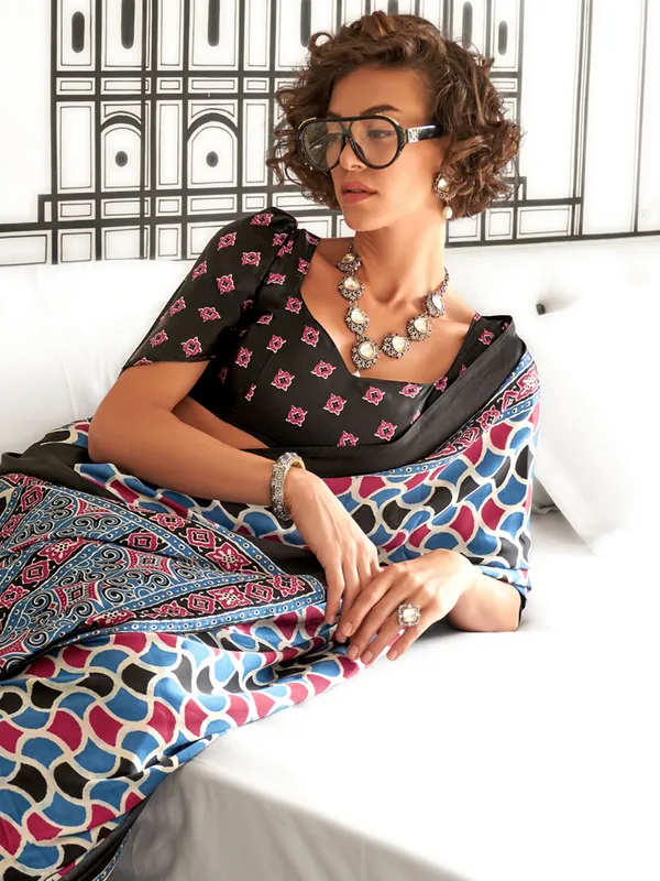 Women's_Crepe_Blue_Printed_Designer_Saree_With_Blouse_Piece