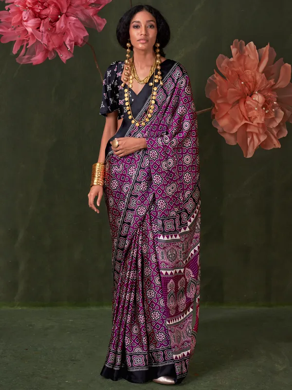 Women's_Crepe_Magenta_Printed_Designer_Saree_With_Blouse_Piece