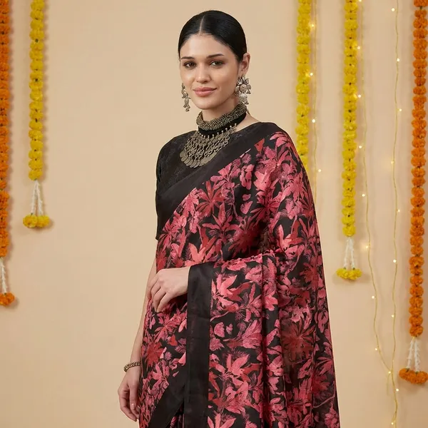 Women's_Crepe_Black_Printed_Designer_Saree_With_Blouse_Piece