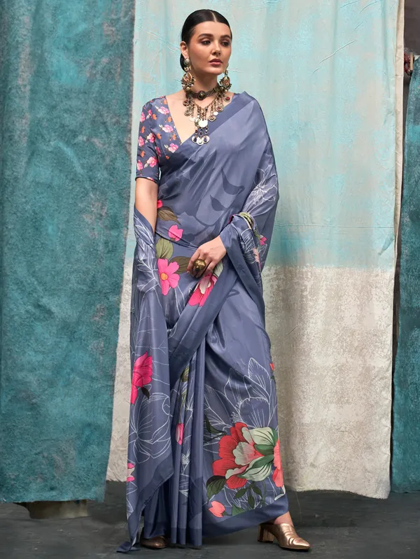 Women's_Crepe_Metallic_Printed_Designer_Saree_With_Blouse_Piece