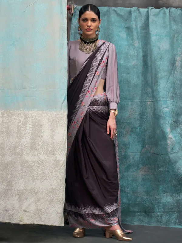 Women's_Crepe_Black_Printed_Designer_Saree_With_Blouse_Piece