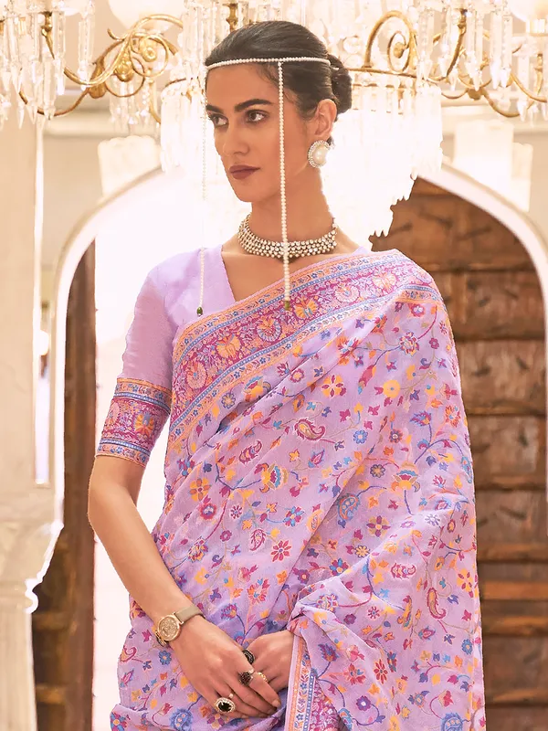 Women's_Silk_Blend_Lavender_Woven_Design_Celebrity_Saree_With_Blouse_Piece