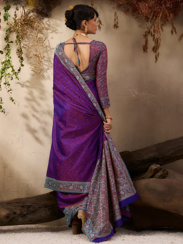 Women's_Silk_Blend_Purple_Woven_Design_Designer_Saree_With_Blouse_Piece