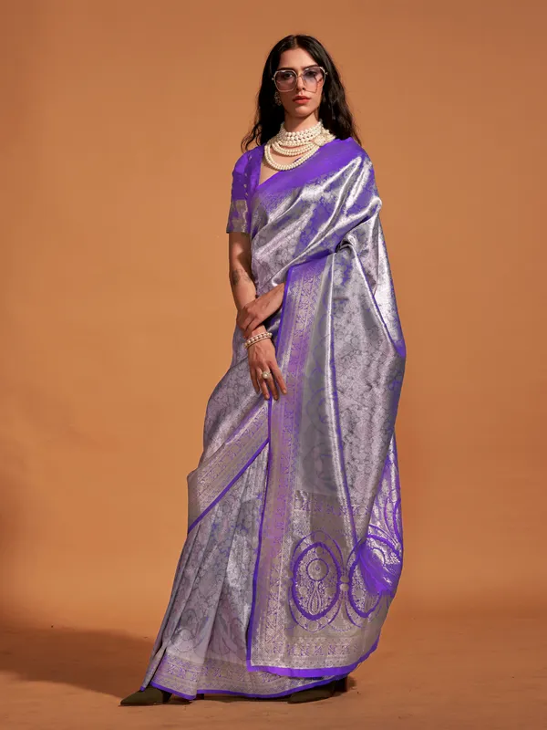 Women's_Kanjeevaram_Silk_Purple_Woven_Design_Designer_Saree_With_Blouse_Piece