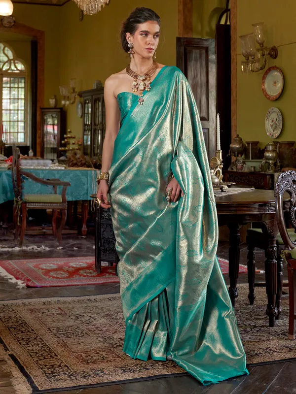 Women's_Kanjeevaram_Silk_Teal_green_Woven_Design_Designer_Saree_With_Blouse_Piece