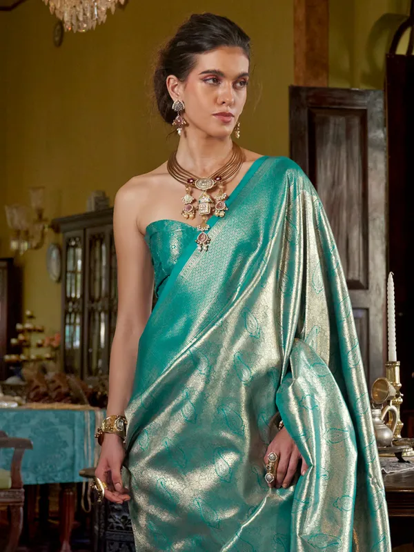 Women's_Kanjeevaram_Silk_Teal_green_Woven_Design_Designer_Saree_With_Blouse_Piece