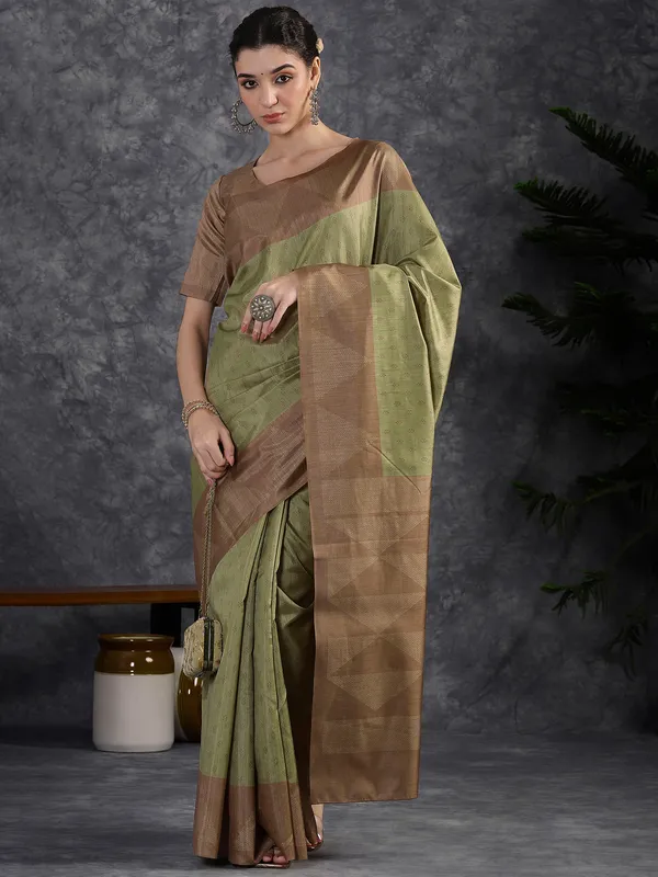 Women's_Silk_Blend_Olive_Printed_Designer_Saree_With_Blouse_Piece