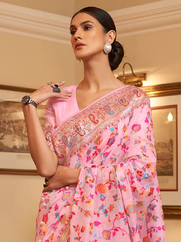 Women's_Silk_Blend_Pink_Woven_Design_Celebrity_Saree_With_Blouse_Piece