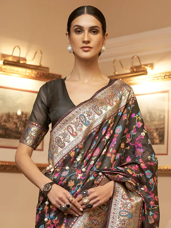 Women's_Silk_Blend_Black_Woven_Design_Celebrity_Saree_With_Blouse_Piece