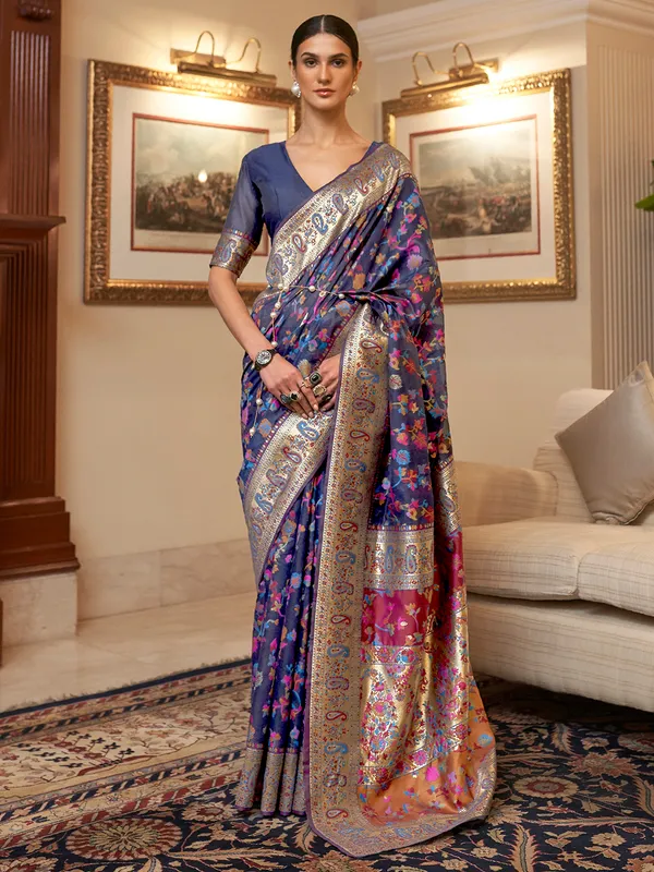 Women's_Silk_Blend_Navy_Blue_Woven_Design_CelebritySaree_With_Blouse_Piece