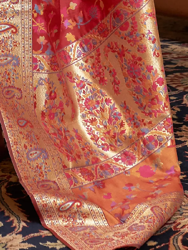 Women's_Silk_Blend_Maroon_Woven_Design_Celebrity_Saree_With_Blouse_Piece