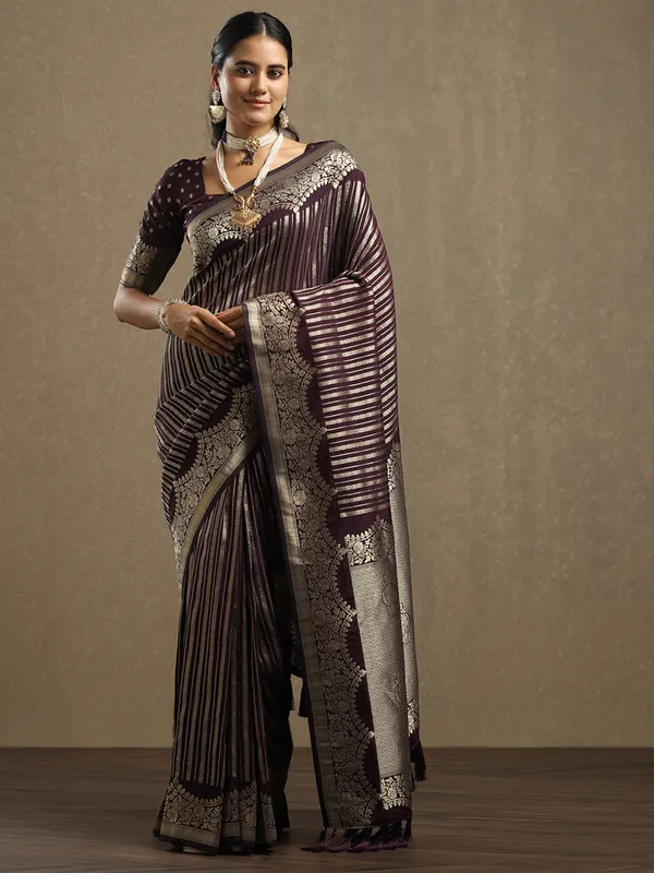 Women's_Georgette_Purple_Woven_Design_Designer_Saree_With_Blouse_Piece