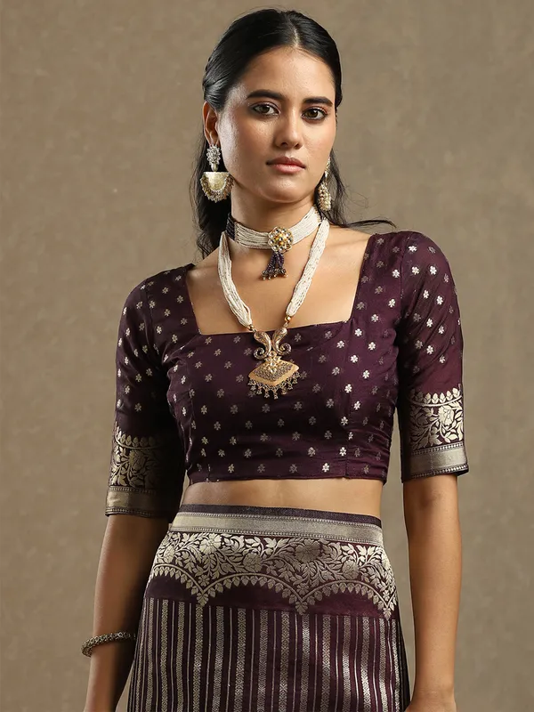 Women's_Georgette_Purple_Woven_Design_Designer_Saree_With_Blouse_Piece