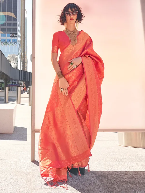 Women's_Kanjeevaram_Silk_Peach_Woven_Design_Designer_Saree_With_Blouse_Piece