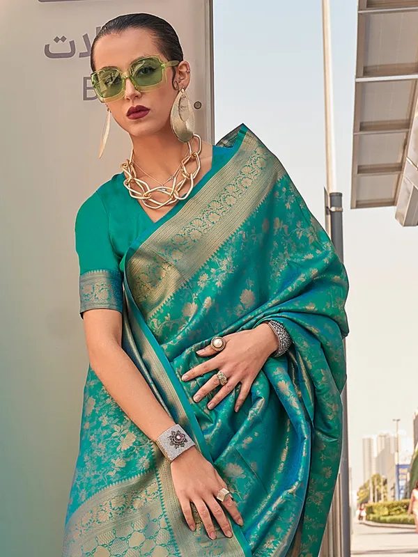 Women's_Kanjeevaram_Silk_Teal_blue_Woven_Design_Designer_Saree_With_Blouse_Piece