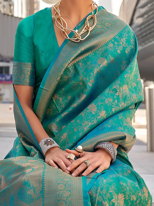 Women's_Kanjeevaram_Silk_Teal_blue_Woven_Design_Designer_Saree_With_Blouse_Piece