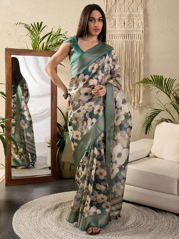 Women's_Kanjeevaram_Silk_Green_Digital_Print_Designer_Saree_With_Blouse_Piece