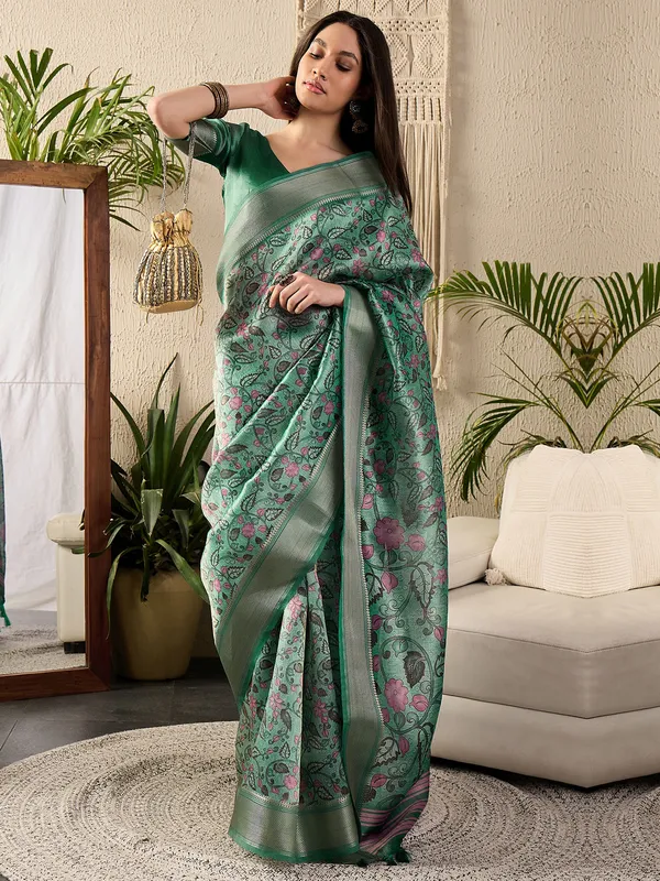 Women's_Kanjeevaram_Silk_Light_Green_Digital_Print_Designer_Saree_With_Blouse_Piece