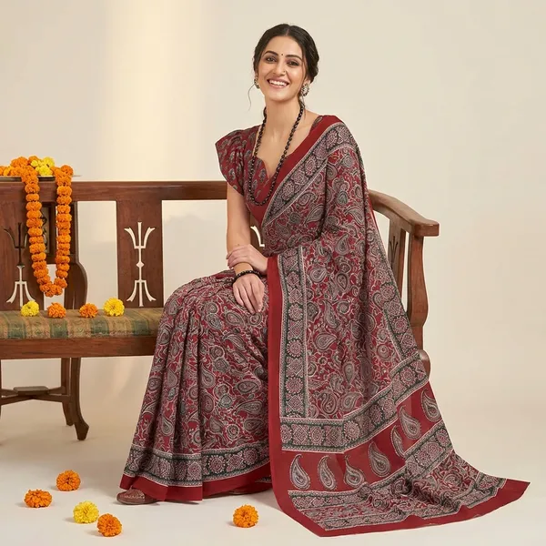 Women's_Crepe_Maroon_Printed_Designer_Saree_With_Blouse_Piece