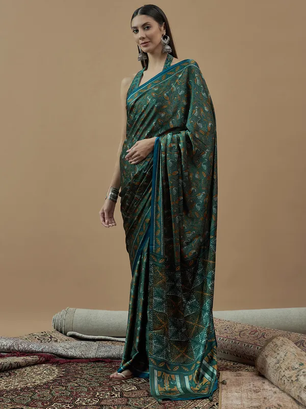 Women's_Pure_Crepe_Teal_green_Printed_Designer_Saree_With_Blouse_Piece