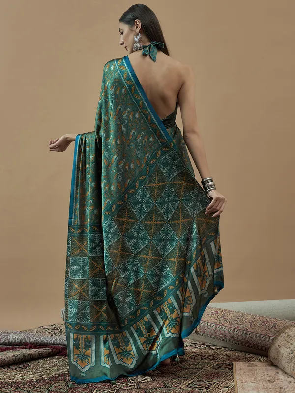 Women's_Pure_Crepe_Teal_green_Printed_Designer_Saree_With_Blouse_Piece