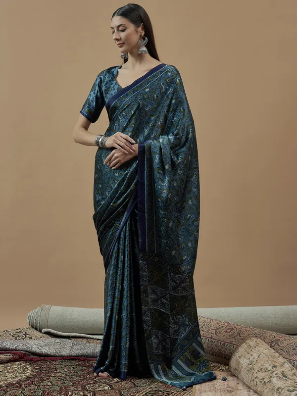 Women's_Pure_Crepe_Teal_blue_Printed_Designer_Saree_With_Blouse_Piece