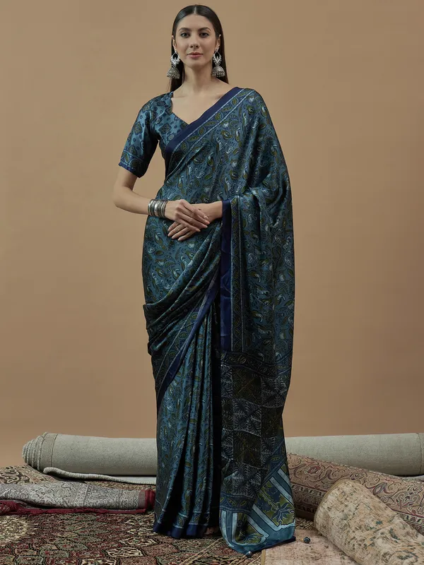 Women's_Pure_Crepe_Teal_blue_Printed_Designer_Saree_With_Blouse_Piece