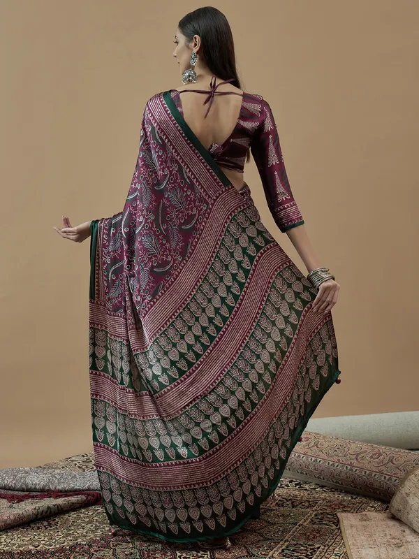 Women's_Pure_Crepe_Magenta_Printed_Designer_Saree_With_Blouse_Piece