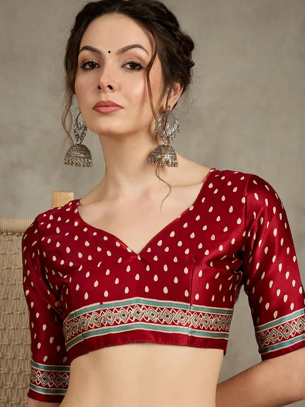 Women's_Pure_Crepe_Red_Printed_Designer_Saree_With_Blouse_Piece