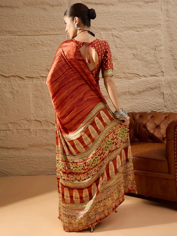 Women's_Crepe_Rust_Printed_Designer_Saree_With_Blouse_Piece