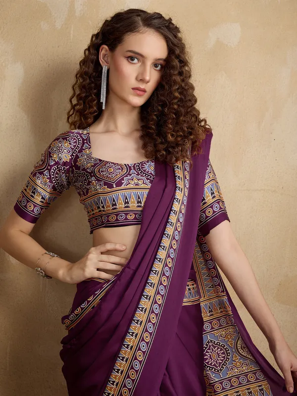 Women's_Satin_Purple_Printed_Designer_Saree_With_Blouse_Piece