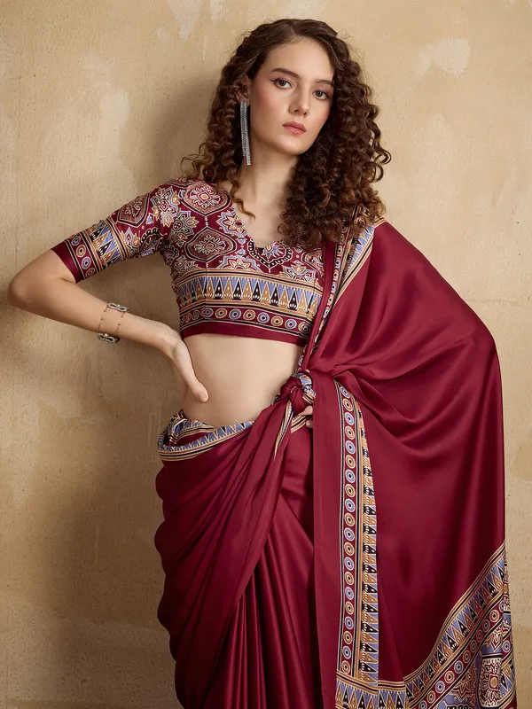 Women's_Satin_Maroon_Printed_Designer_Saree_With_Blouse_Piece