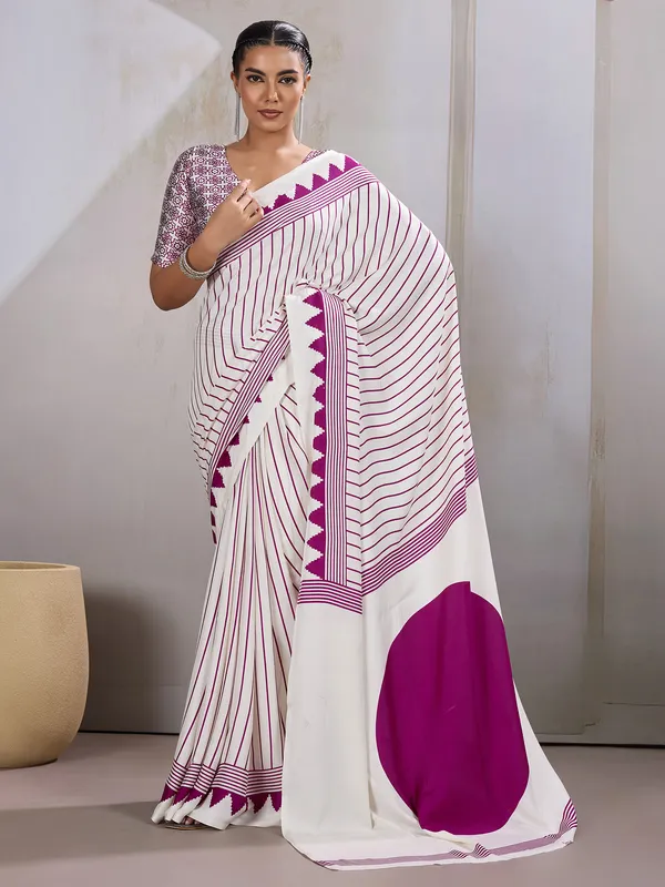 Women's_Satin_White_Printed_Designer_Saree_With_Blouse_Piece
