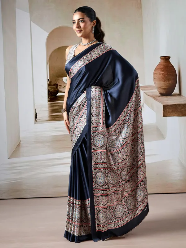 Women's_Satin_Black_Printed_Designer_Saree_With_Blouse_Piece