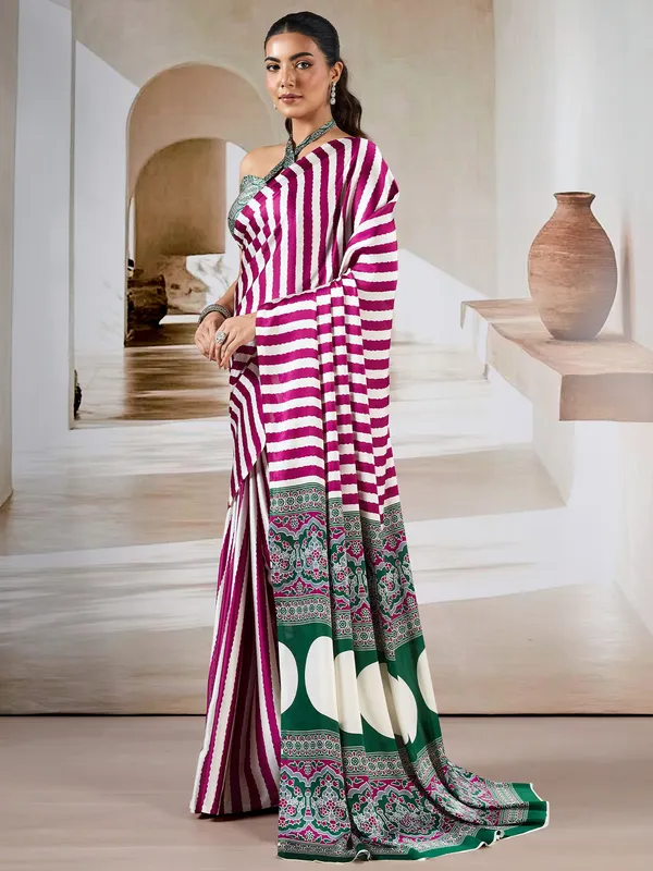 Women's_Satin_Magenta_Printed_Designer_Saree_With_Blouse_Piece
