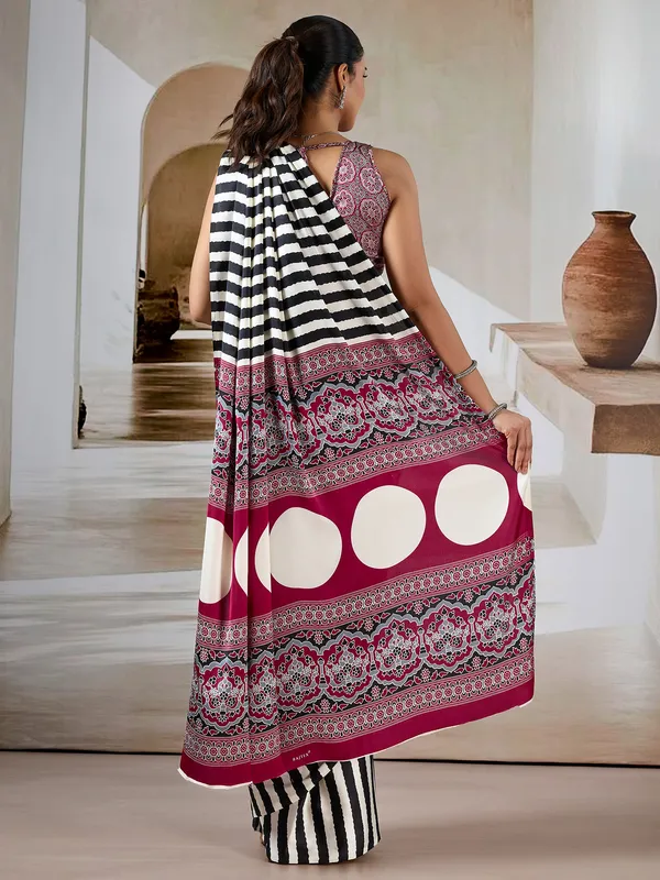 Women's_Satin_Black_Printed_Designer_Saree_With_Blouse_Piece
