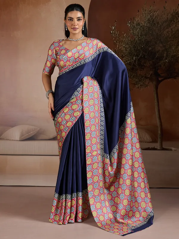 Women's_Pure_Silk_Blue_Printed_Designer_Saree_With_Blouse_Piece