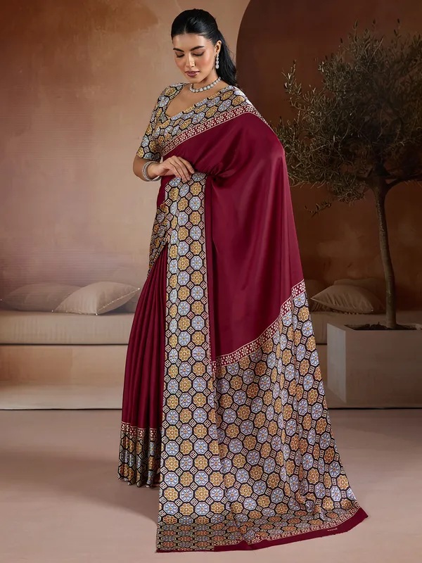 Women's_Pure_Silk_Maroon_Printed_Designer_Saree_With_Blouse_Piece