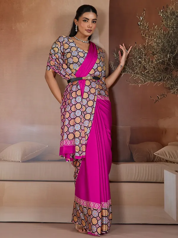 Women's_Pure_Silk_Pink_Printed_Designer_Saree_With_Blouse_Piece