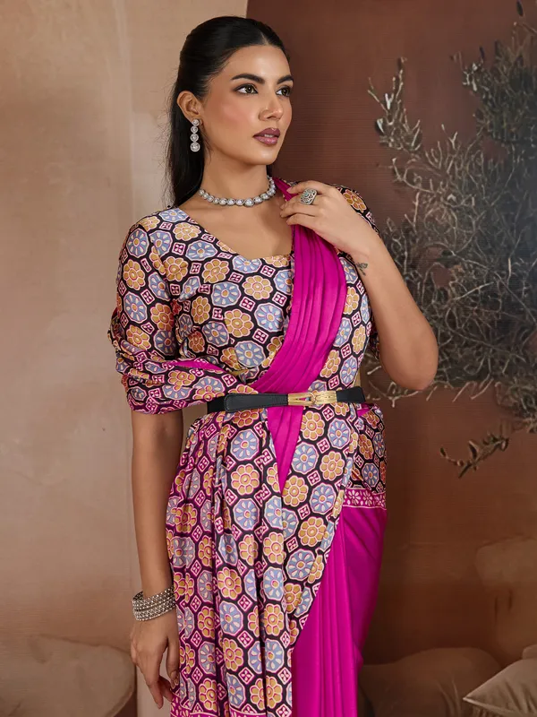 Women's_Pure_Silk_Pink_Printed_Designer_Saree_With_Blouse_Piece