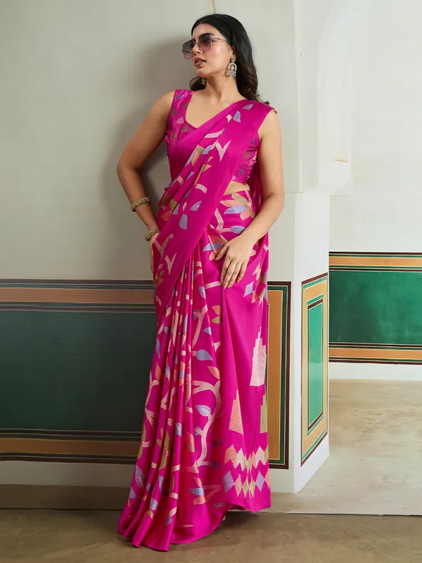 Women's_Pure_Silk_Pink_Printed_Designer_Saree_With_Blouse_Piece