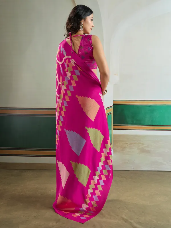 Women's_Pure_Silk_Pink_Printed_Designer_Saree_With_Blouse_Piece