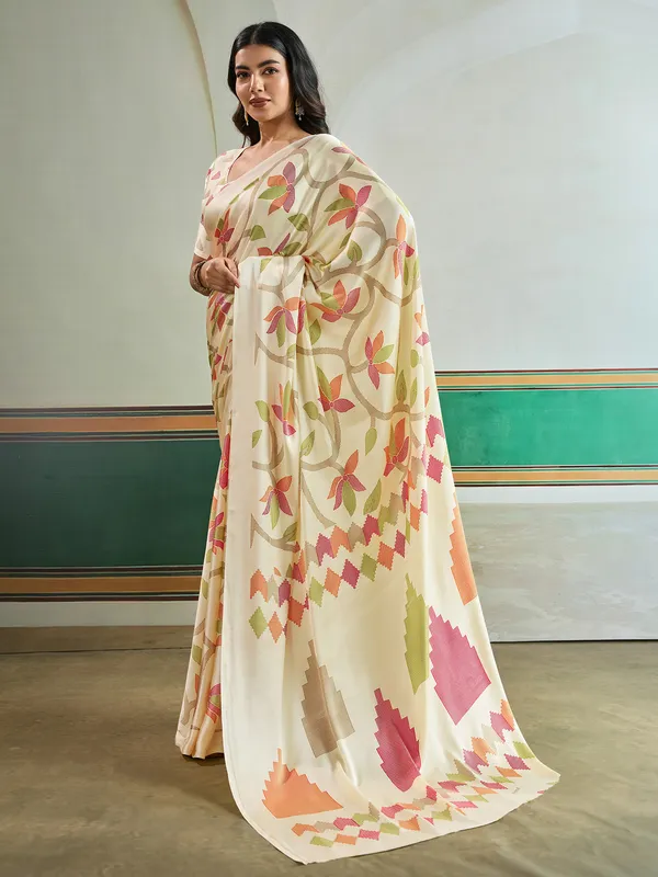Women's_Pure_Silk_Off_White_Printed_Designer_Saree_With_Blouse_Piece