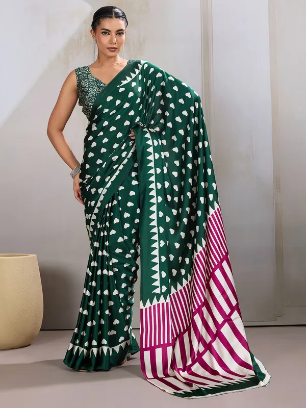 Women's_Satin_Green_Printed_Designer_Saree_With_Blouse_Piece